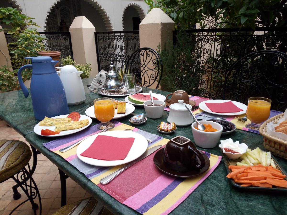 Riad Letchina Fez Exterior photo
